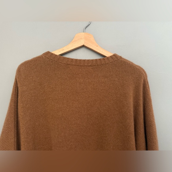 Organic BY JOHN PATRICK Wide Pull Over Sweater - Vicuña, 100% Cashmere, Medium - Picture 13 of 16
